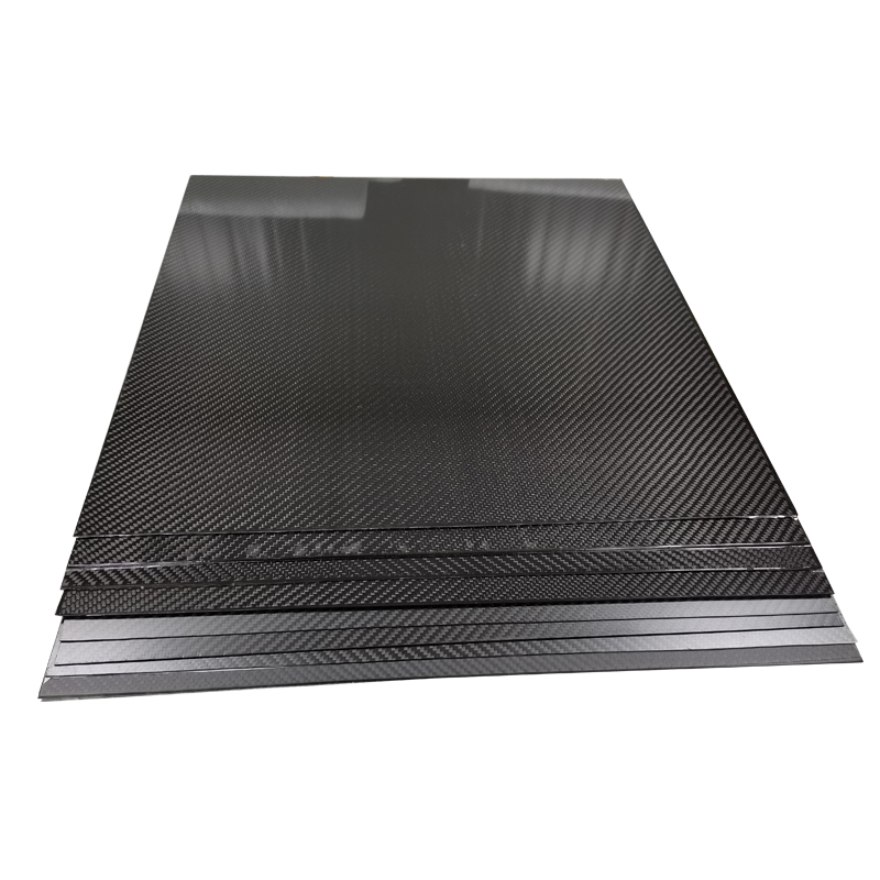 博实碳纤维板经铺层设计固化而成 碳纤维板材加工定制