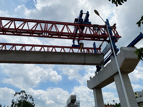 湖北襄樊60吨架桥机销售出租厂家