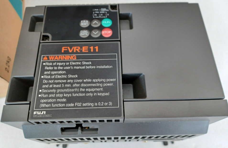 FVR.E11 FVR1.5E 三菱伺服变频器