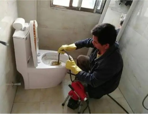 宜宾翠屏区厕所马桶管道疏通-污水池清理-快速施工