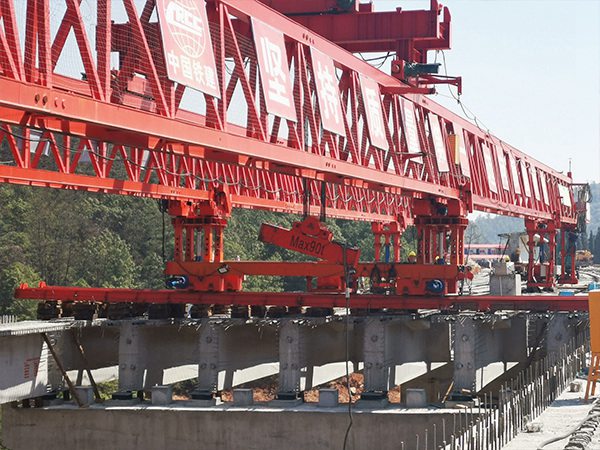 福建福州 降低架桥机维修费用的有效方法