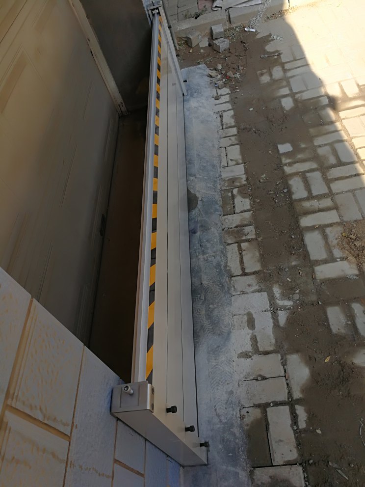 组合式铝合金挡水板《测量及安装方法》粮仓粮库防鼠防水挡板