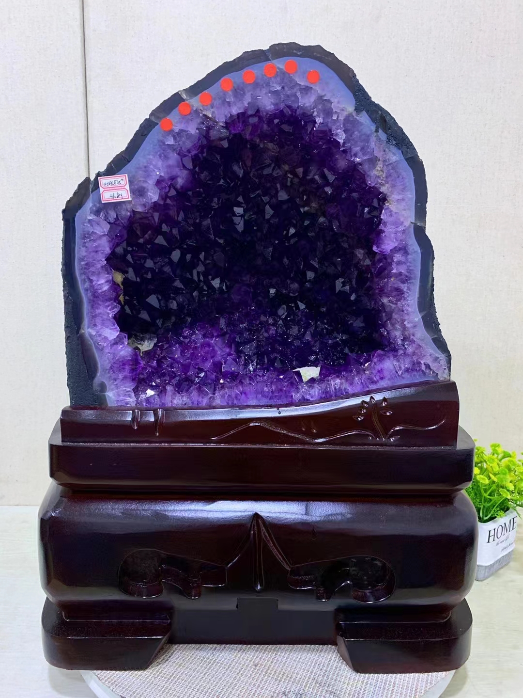 青岛港进口巴西钛晶紫晶洞招财水晶的报关清关南美原石佛像