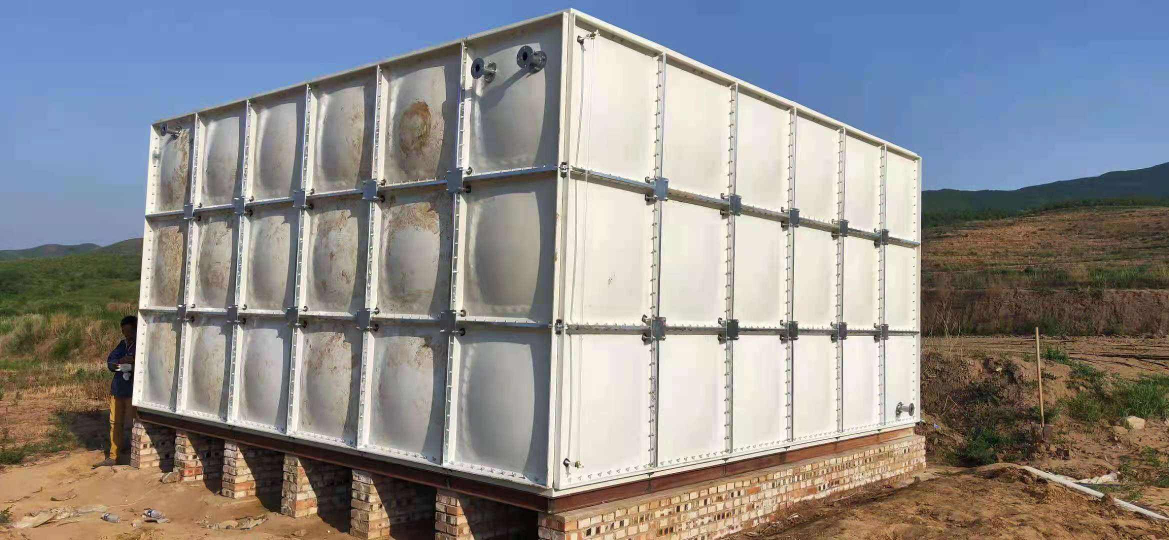 定制樓頂消防玻璃鋼水箱廠家smc玻璃鋼拼裝水箱裝配式玻璃鋼水箱價格