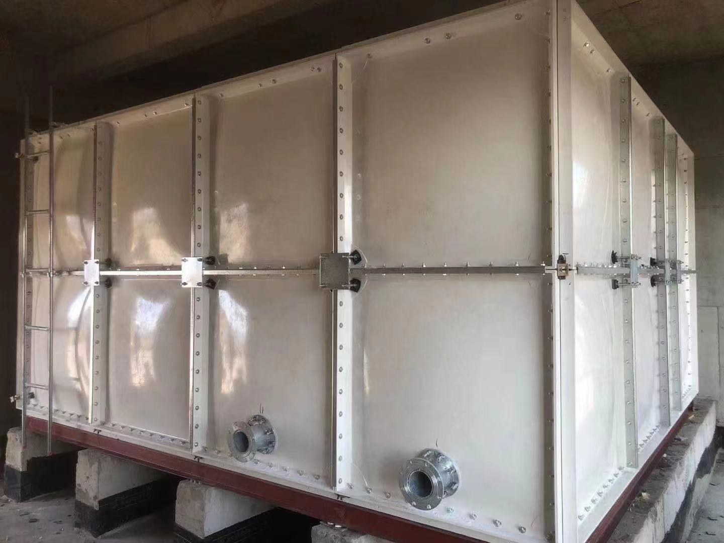 玻璃鋼組裝式水箱多少錢玻璃鋼儲水箱2噸價格消防玻璃鋼水箱訂制