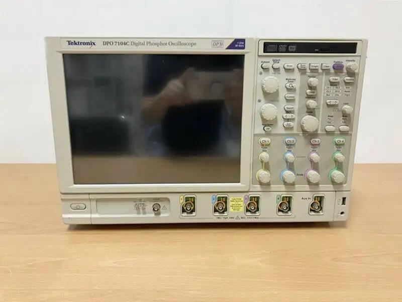 泰克Tektronix DPO7104C数字示波器