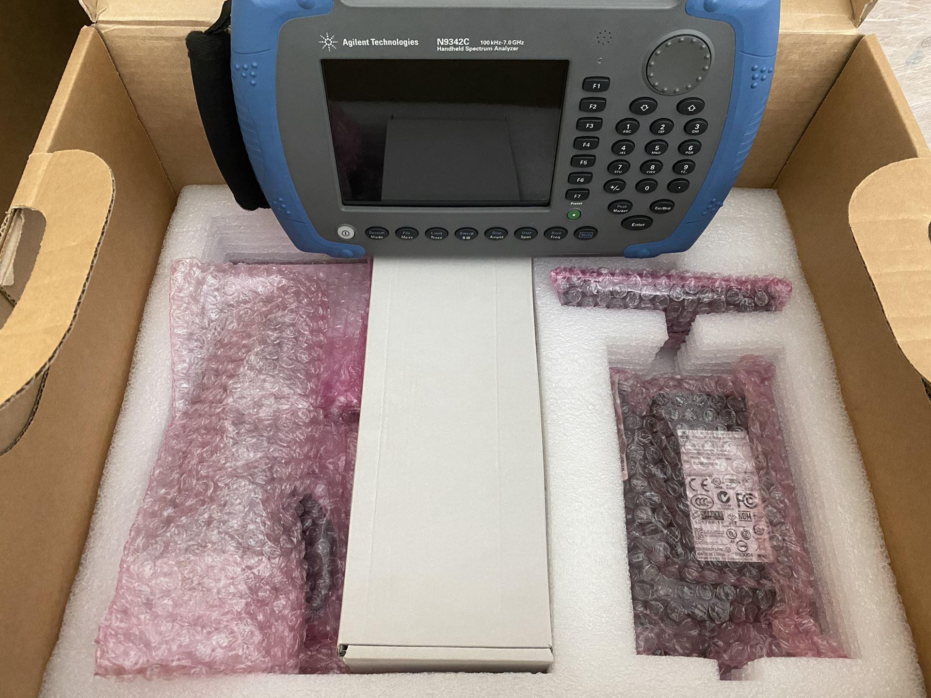 安捷伦Agilent N9342C手持频谱分析仪