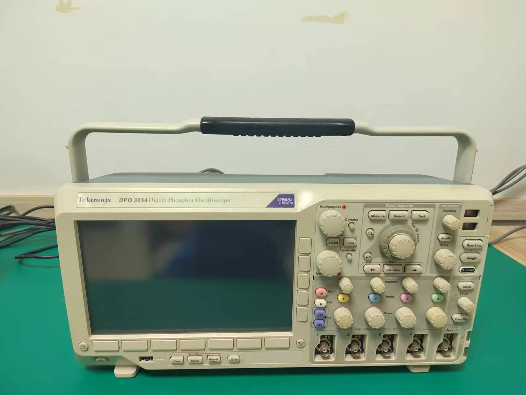 泰克Tektronix DPO3054示波器