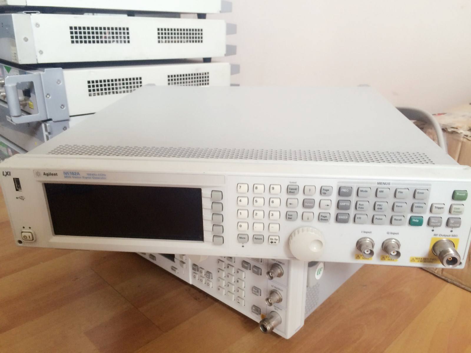 安捷伦Agilent N5182A矢量信号发生器6GHz