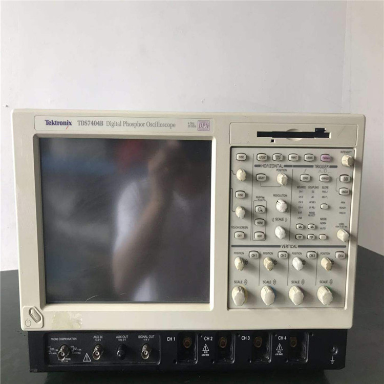 泰克Tektronix TDS7404B示波器