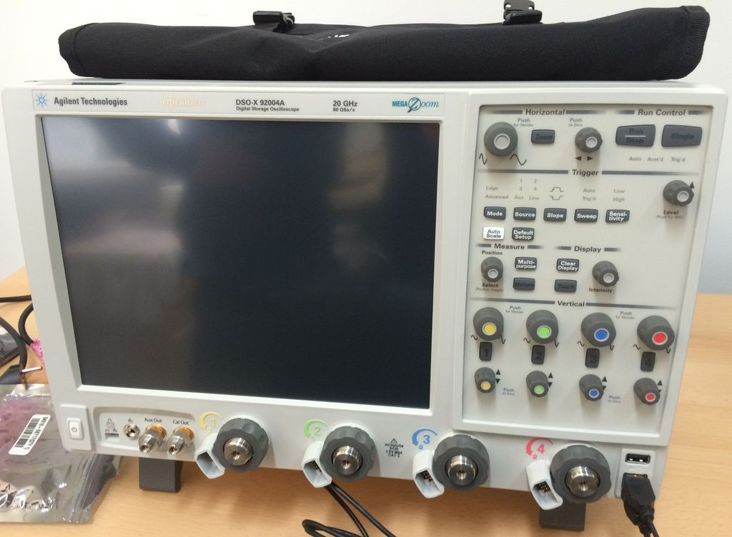 安捷伦Agilent DSAX92004A高性能示波器20GHz