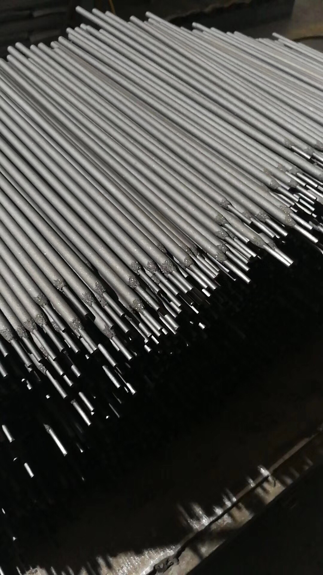 D856-8耐磨合金電焊條修復燃氣渦輪葉片