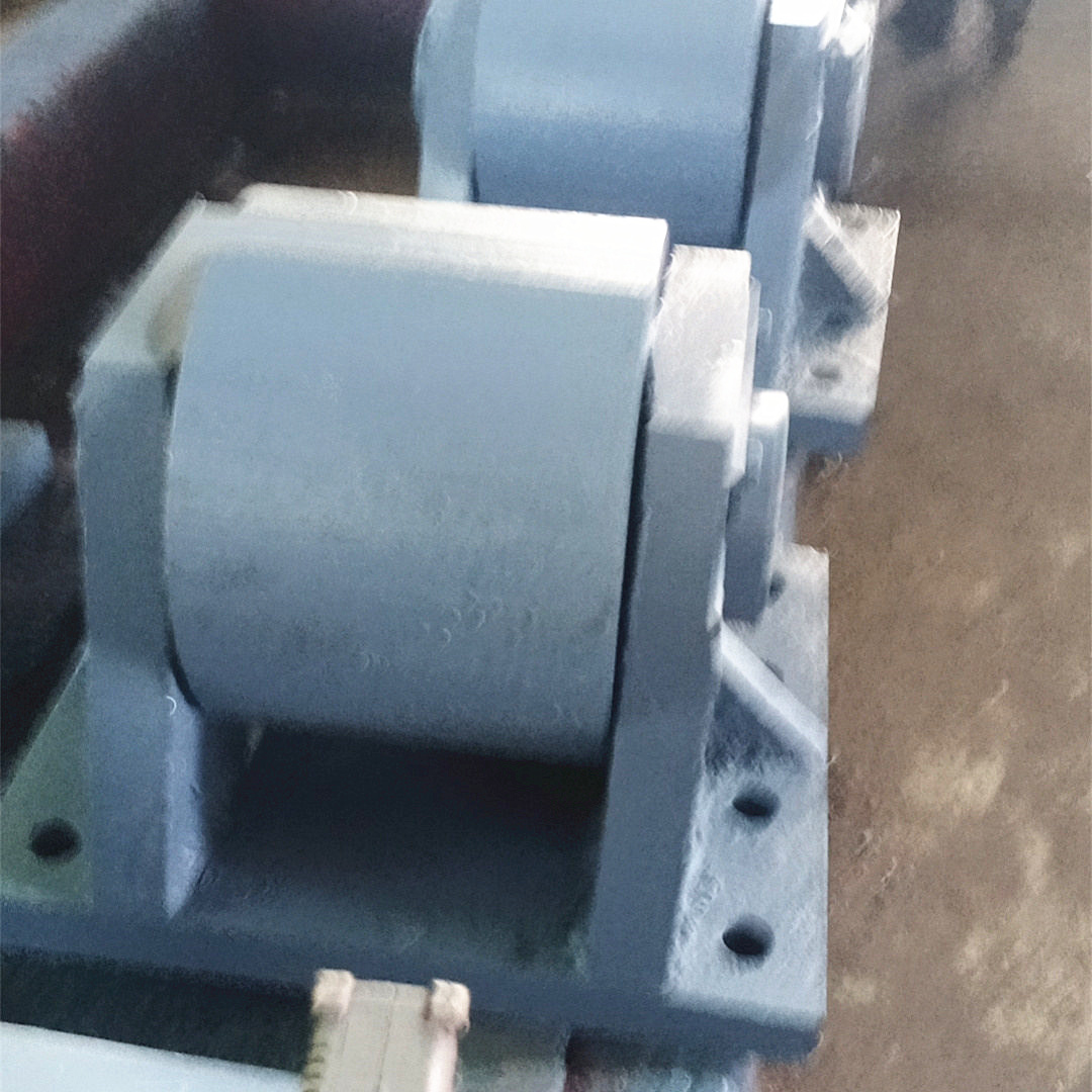 山西 滚轮支座应用于钢栈桥桁架应力释放
